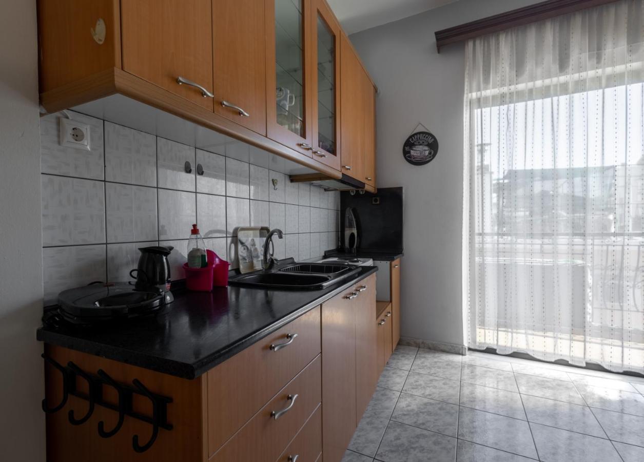 לריסה Special Apartment La מראה חיצוני תמונה